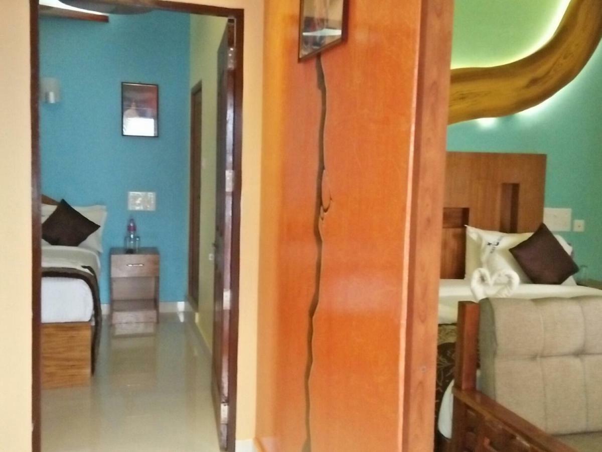 Black Beach Resort Varkala Buitenkant foto