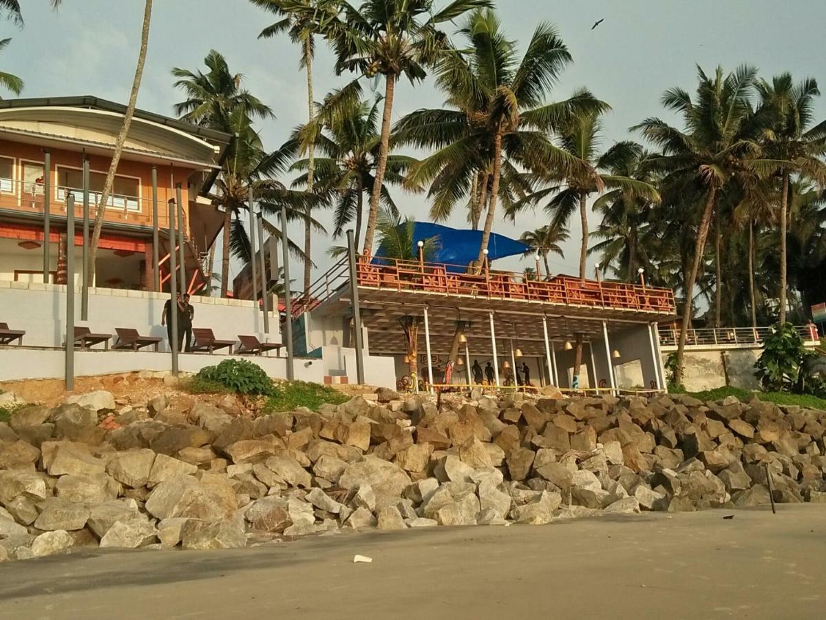 Black Beach Resort Varkala Buitenkant foto